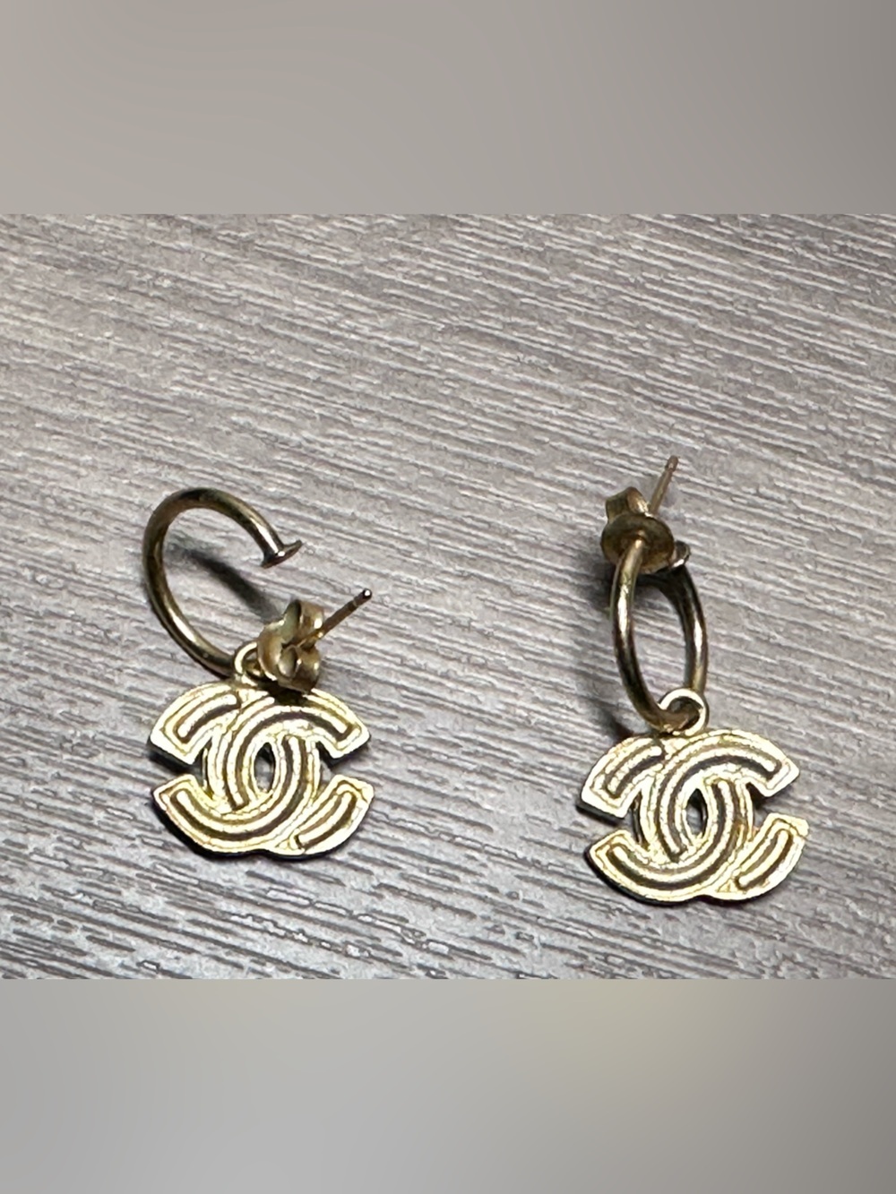Chanel CC dangling Pierre earrings